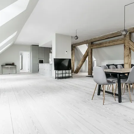 Majestic 300m2